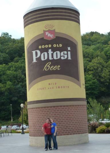 557530_10202145351218925_98549918_n